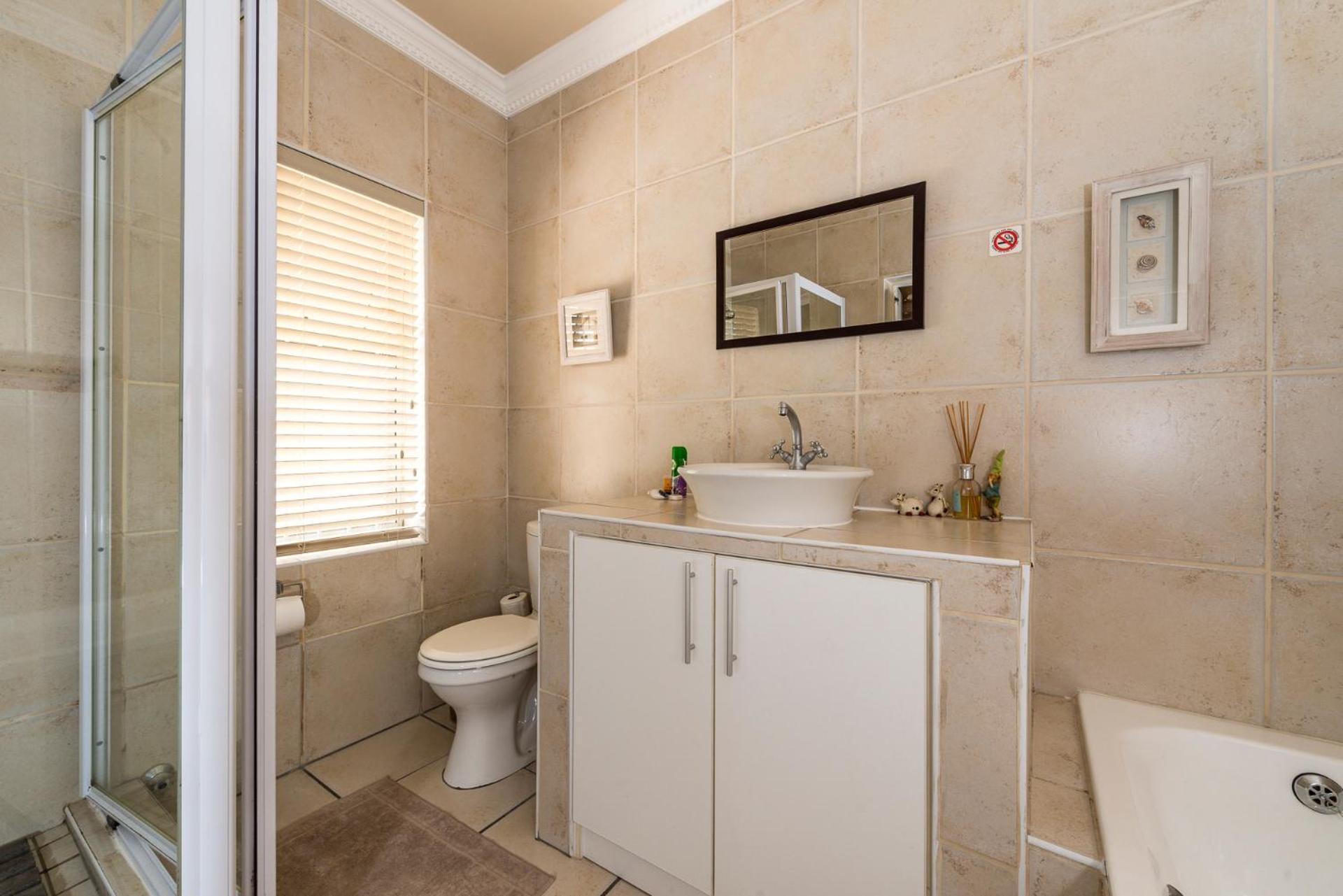 פארו Guesthouse De Tijger Lodge מראה חיצוני תמונה