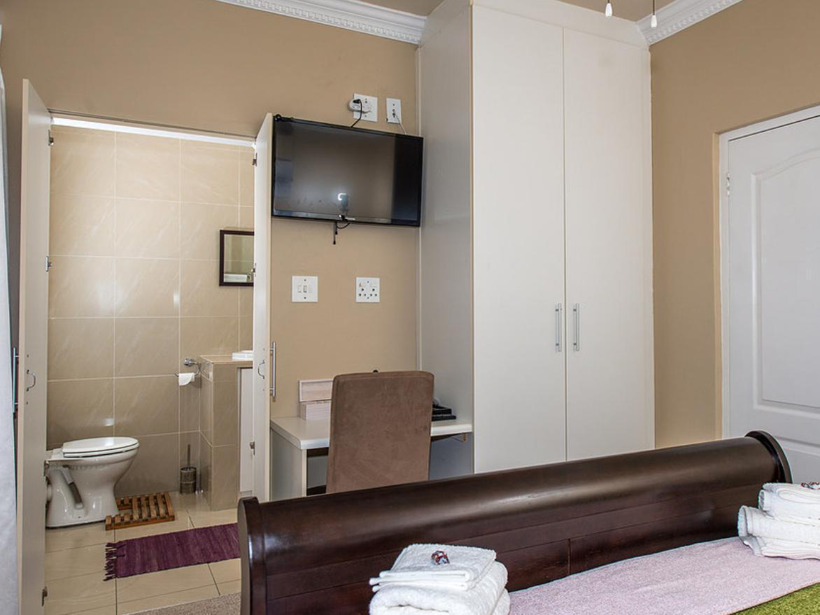 פארו Guesthouse De Tijger Lodge מראה חיצוני תמונה